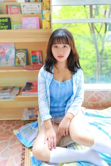美女被逼崩溃视频